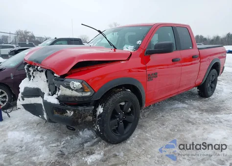 2020 Ram 1500 Classic Warlock 4X4 6'4 Box z USA, uszkodzony, nr VIN 1C6RR7GG4LS109571